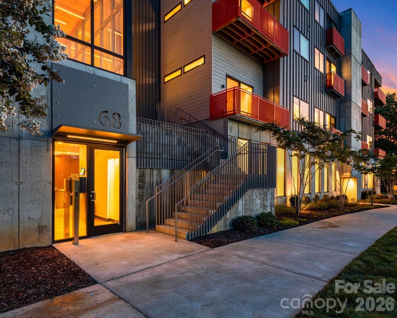 68 Craven St #405, Asheville, NC 28806