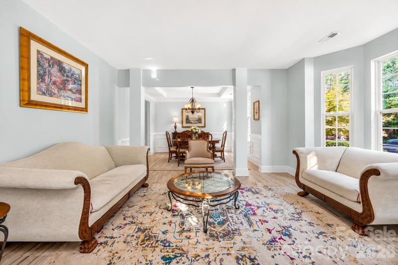 610 Springwood Dr, Waxhaw, NC 28173
