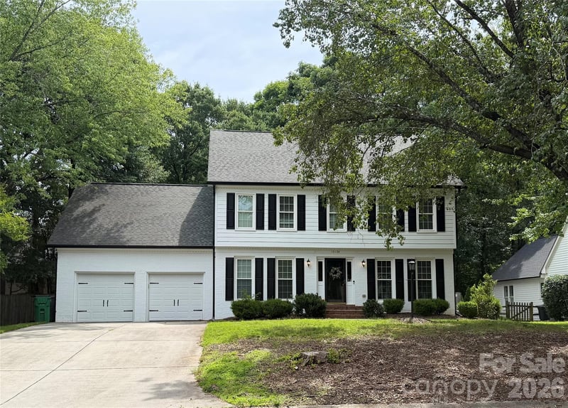 10129 Hanover Glen Rd, Charlotte, NC 28210