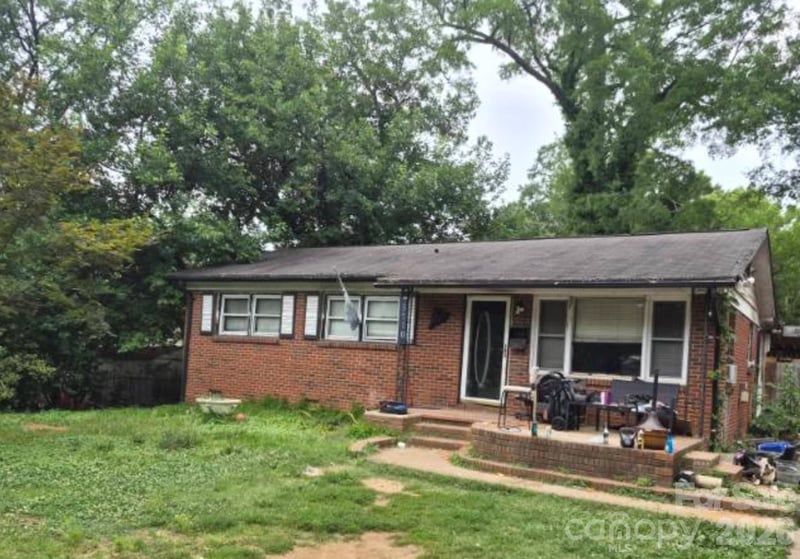 3710 Lynette Ct, Charlotte, NC 28217