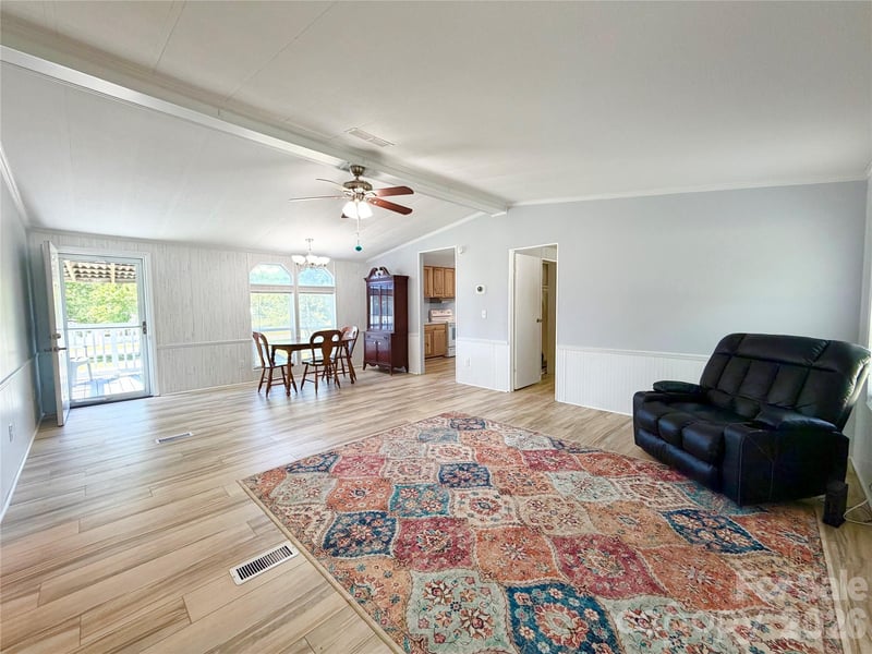 438 Hall Spencer Rd, Catawba, SC 29704