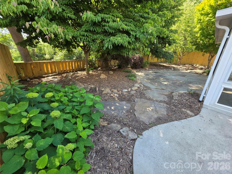 45 Beekeeper Trl, Swannanoa, NC 28778
