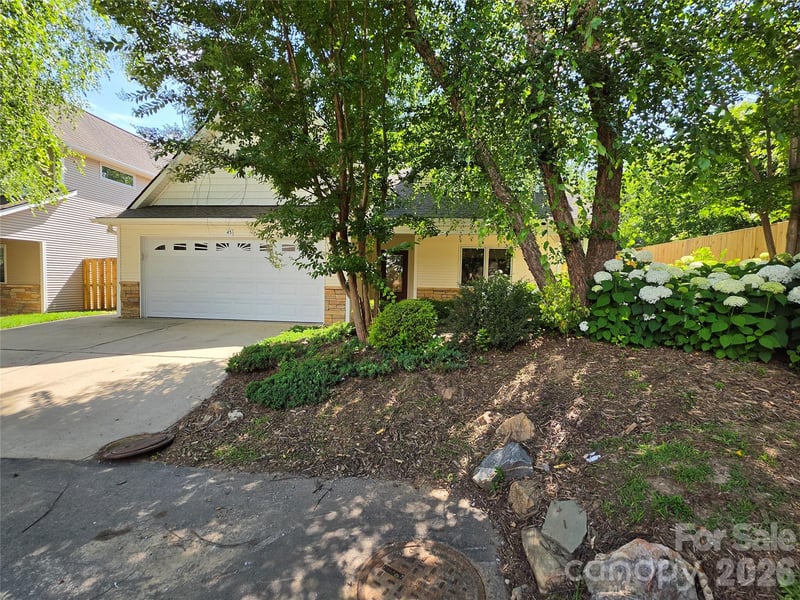 45 Beekeeper Trl, Swannanoa, NC 28778