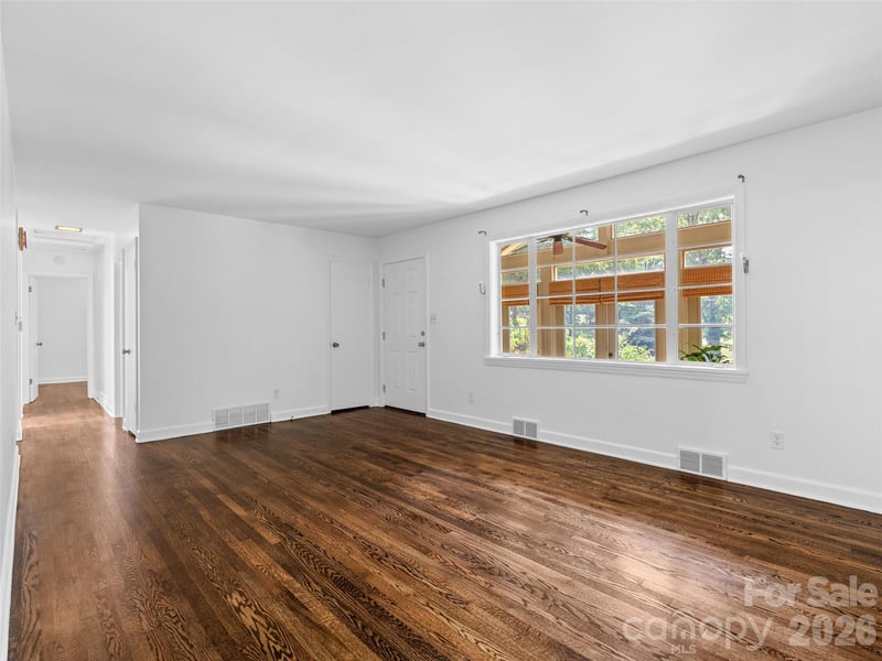 41 Pinehurst Rd, Asheville, NC 28805
