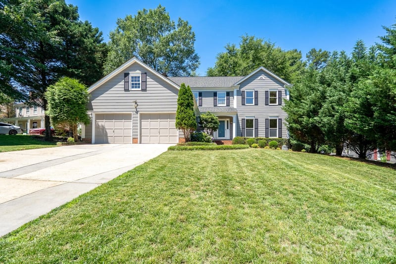 11220 Shandon Way Ln, Charlotte, NC 28262