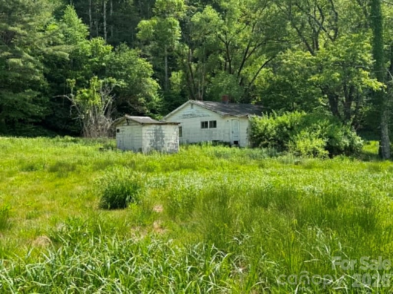 1298 Air Bellows Gap Rd, Sparta, NC 28675
