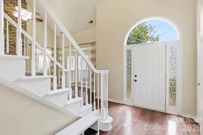 11323 Laurel View Dr, Charlotte, NC 28273