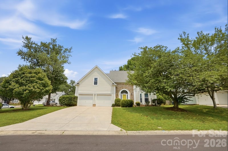 11323 Laurel View Dr, Charlotte, NC 28273