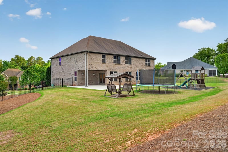 726 Lingfield Ln, Waxhaw, NC 28173