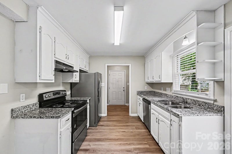 619 Devonwood Ct, Gastonia, NC 28052