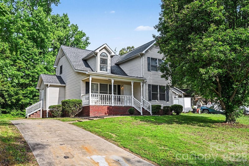 619 Devonwood Ct, Gastonia, NC 28052