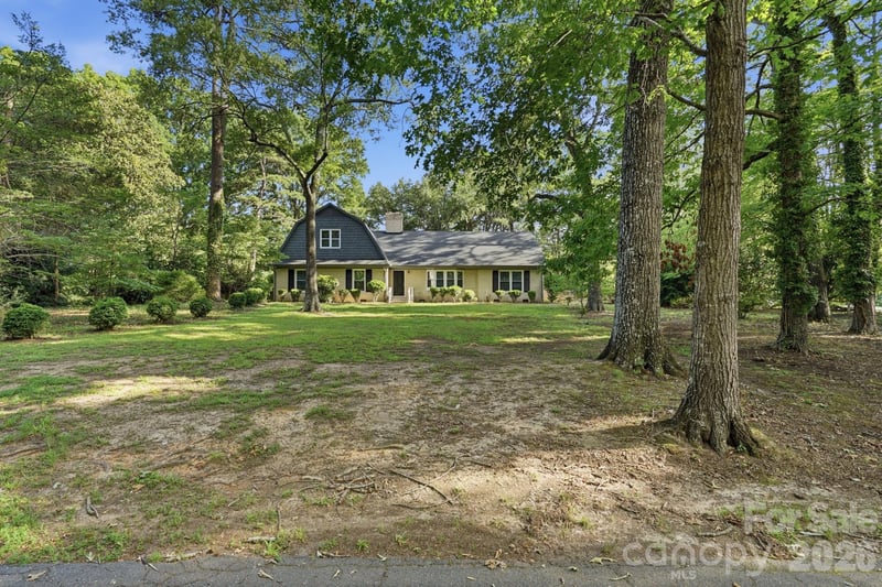 127 Forest Hills Dr, Monroe, NC 28112