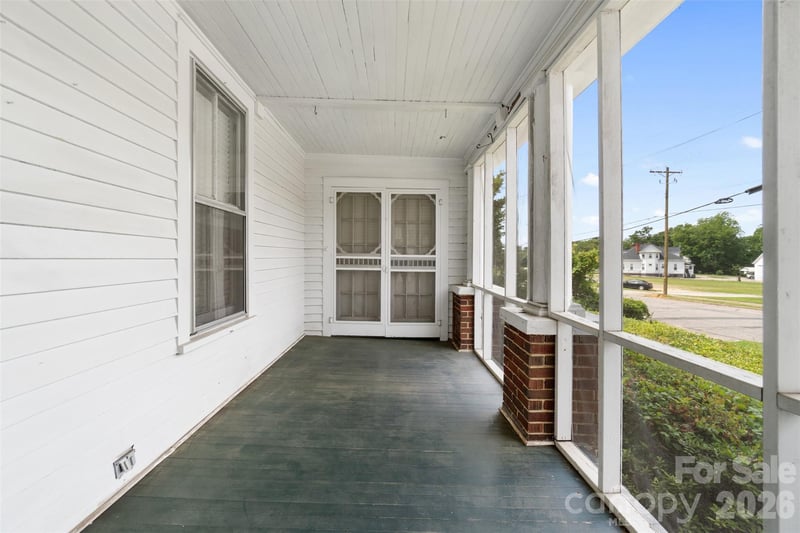 215 Rutherford St, Wadesboro, NC 28170