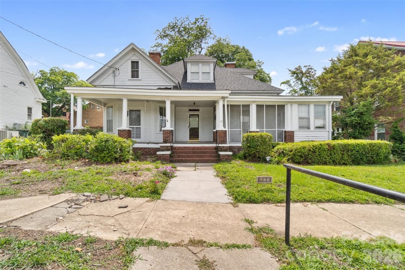 215 Rutherford St, Wadesboro, NC 28170