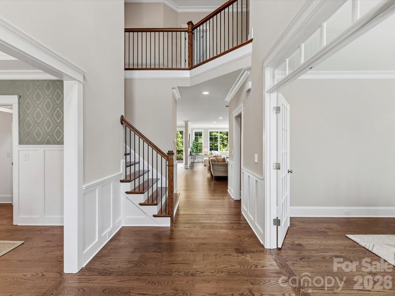 2244 Rock Creek Dr, Charlotte, NC 28226