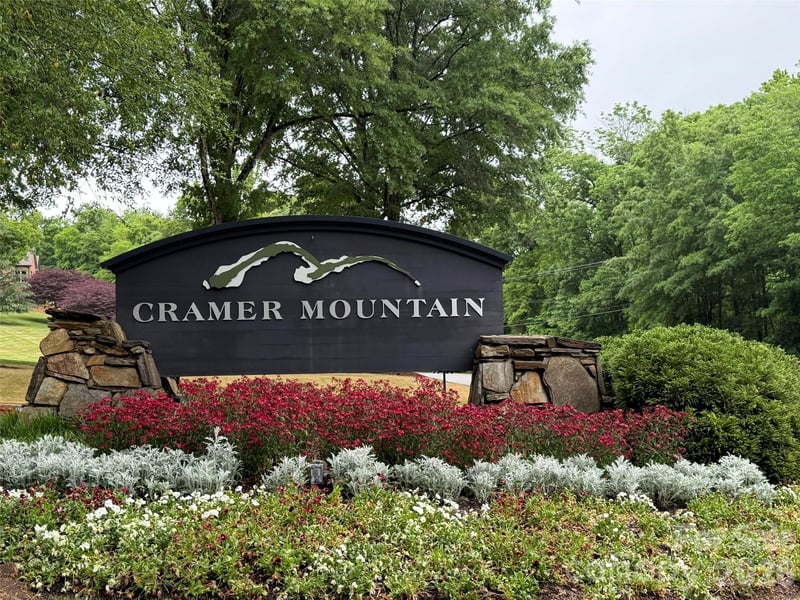 Berry Mountain Rd, Cramerton, NC 28032