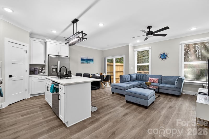 1935 St Mark St, Charlotte, NC 28216