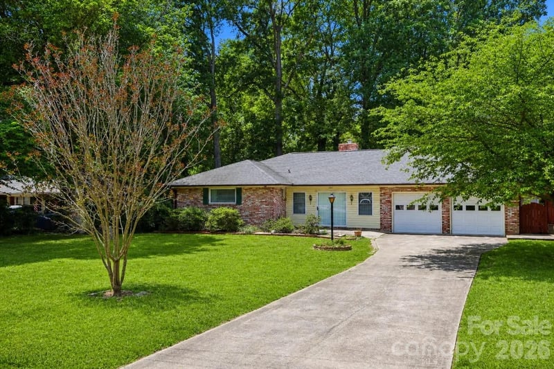 328 Brookwood Dr, Salisbury, NC 28146