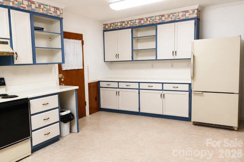 328 Brookwood Dr, Salisbury, NC 28146