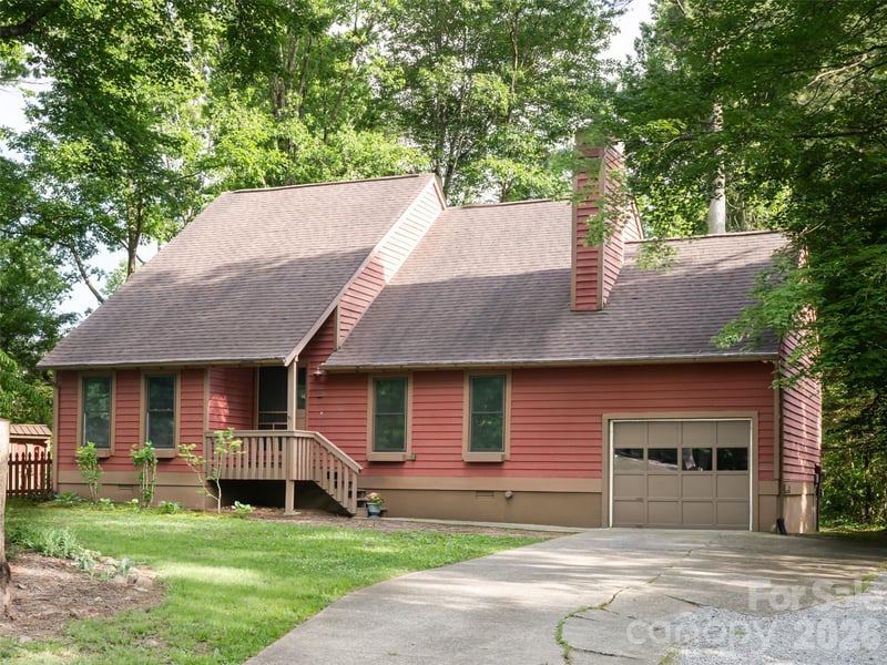 1 Oak Leaf Dr, Fletcher, NC 28732