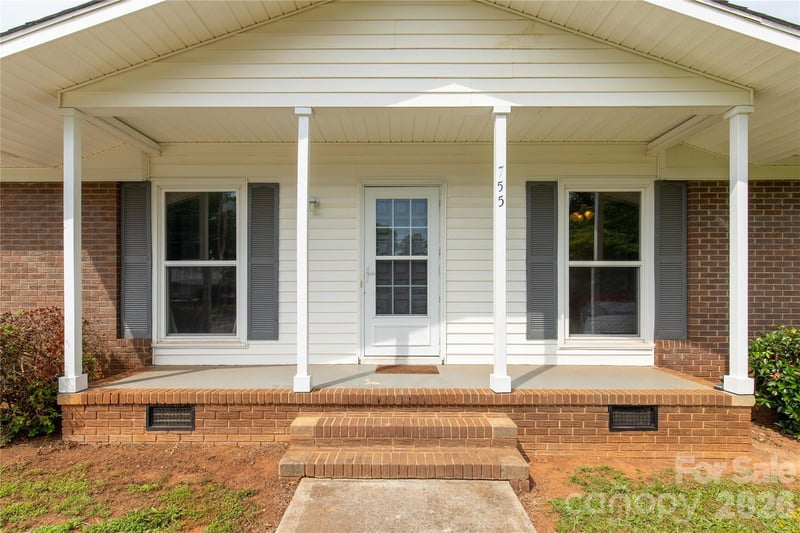 755 Emorywood Ln, Rock Hill, SC 29730