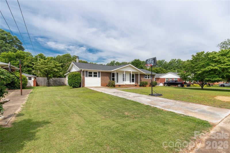 755 Emorywood Ln, Rock Hill, SC 29730