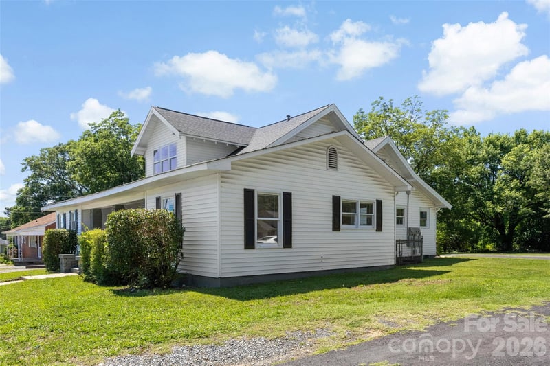 509 Grover St, Shelby, NC 28150
