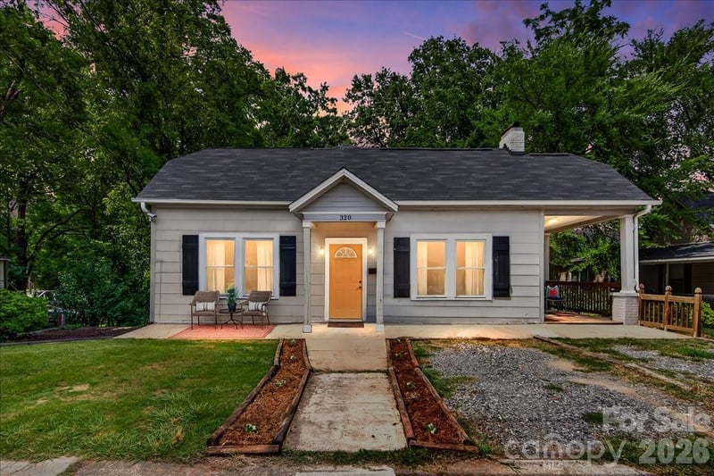 320 3rd Ave, Gastonia, NC 28054