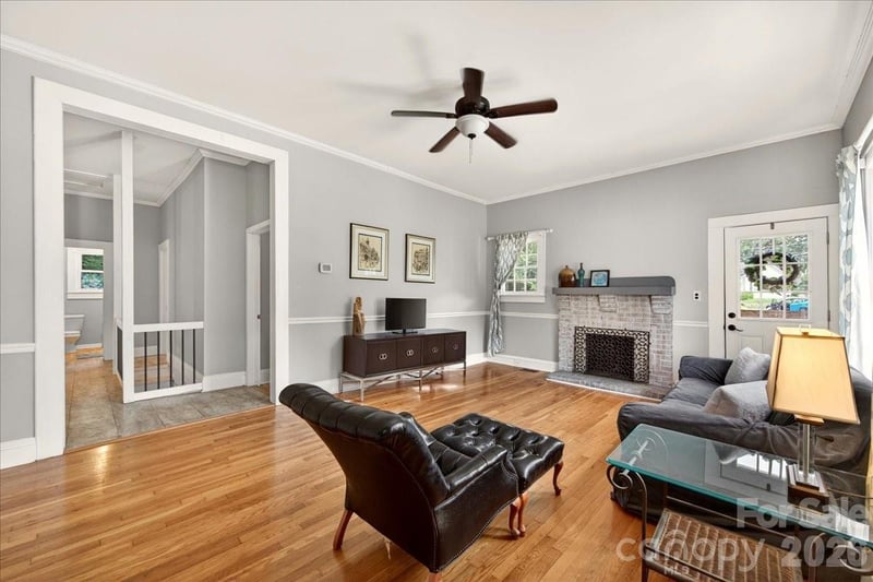 320 3rd Ave, Gastonia, NC 28054