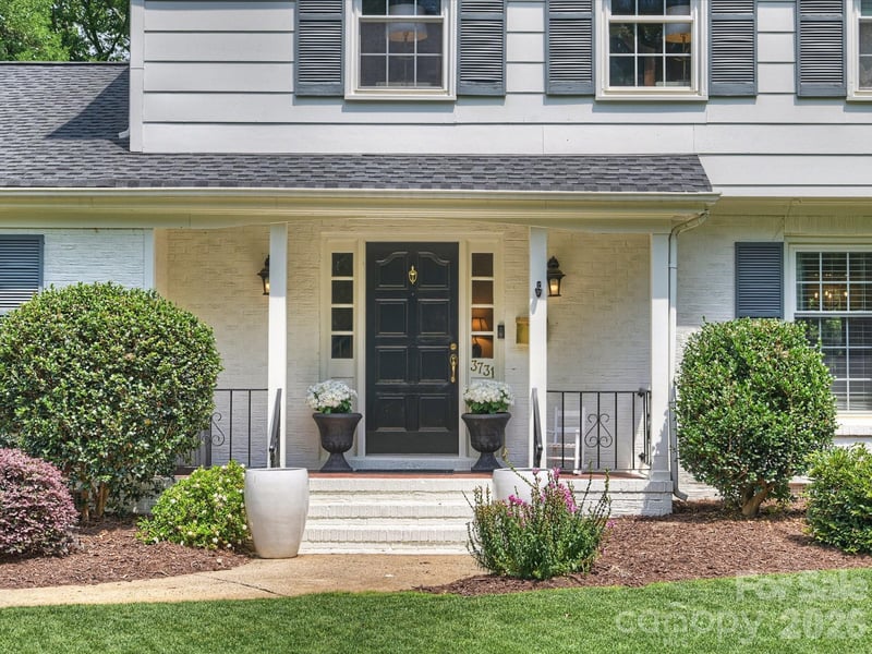 3731 Ashton Dr, Charlotte, NC 28210