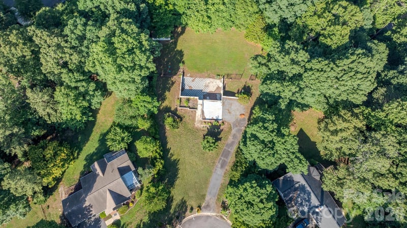 115 Gatwick Ct, Statesville, NC 28677