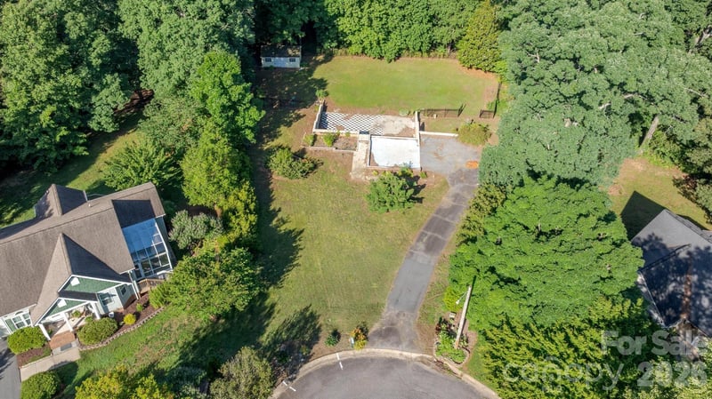 115 Gatwick Ct, Statesville, NC 28677