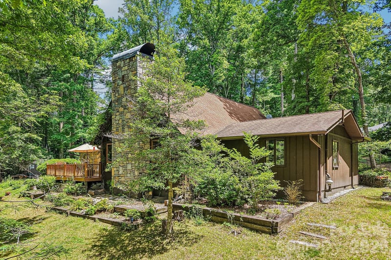 2291 Little River Rd, Hendersonville, NC 28739