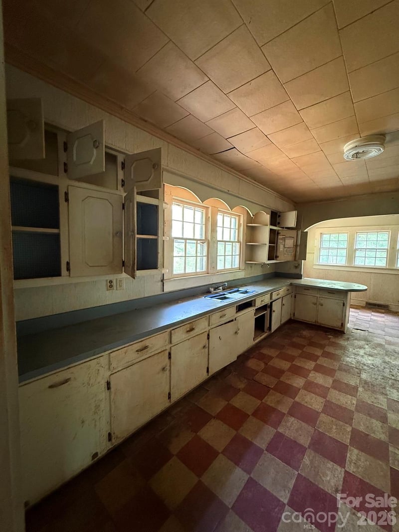 8884 Woods Dairy Rd, Denton, NC 27239