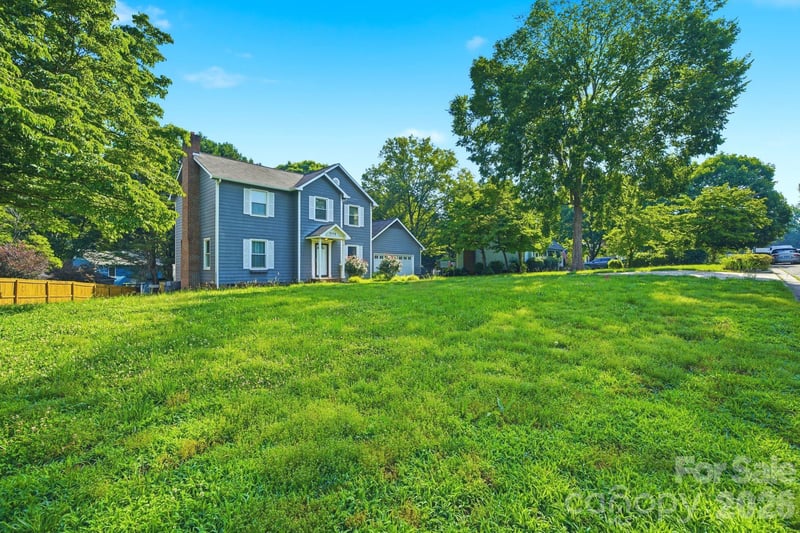 4548 Tree Haven Ct, Gastonia, NC 28056
