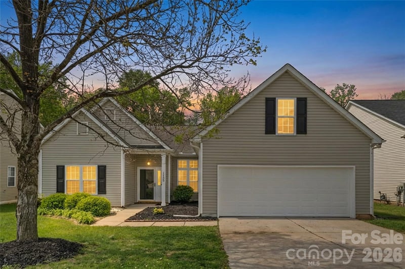 17300 Commons Crossing Dr, Charlotte, NC 28277