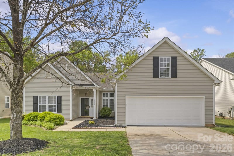 17300 Commons Crossing Dr, Charlotte, NC 28277