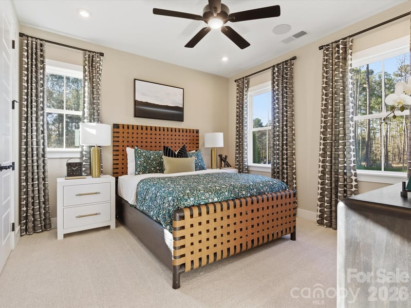13005 Lucy Park Ln, Charlotte, NC 28277