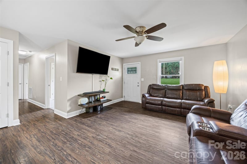 3753 Jenkins Rd, Clover, SC 29710