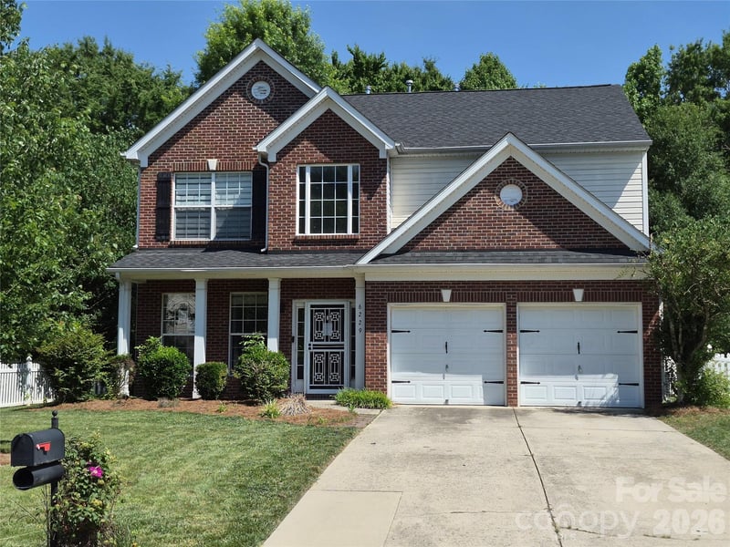 6229 Roseway Ct, Harrisburg, NC 28075
