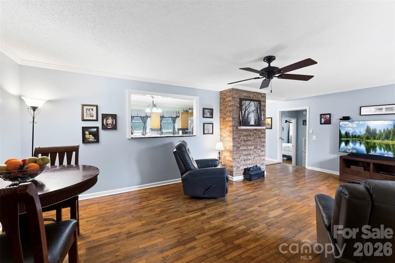 810 Bradley Rd, Dallas, NC 28034