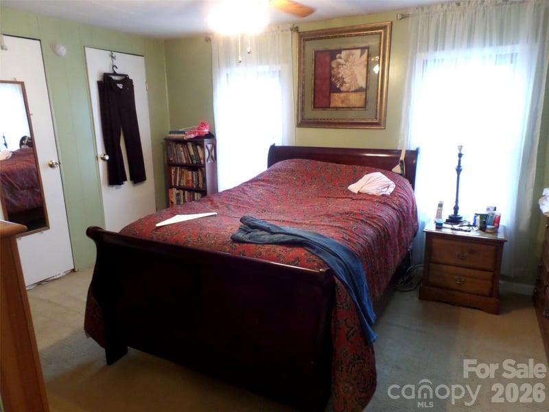 3333 Hunawill St #2, Claremont, NC 28610