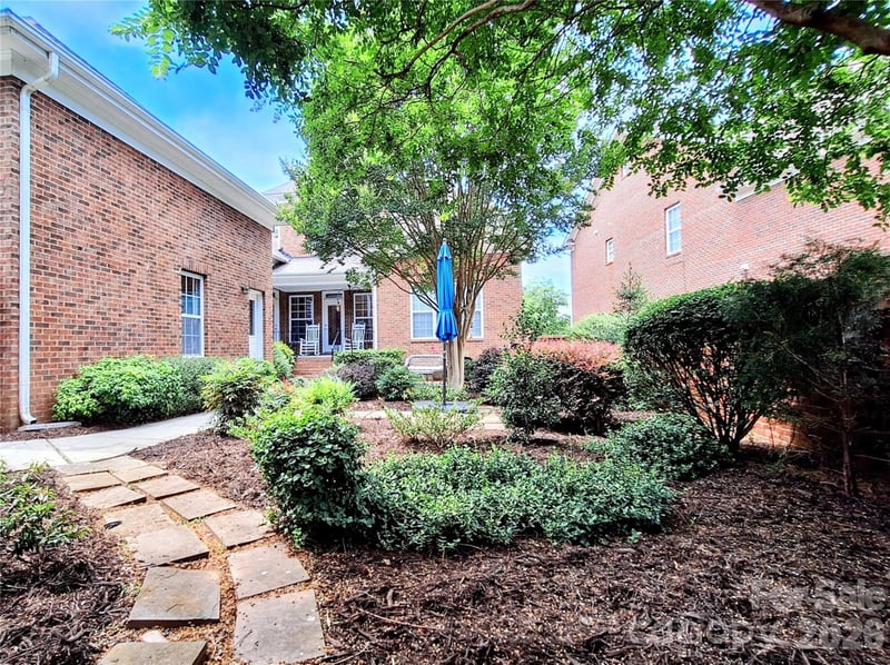 232 Hawthorne Park Ave, Belmont, NC 28012