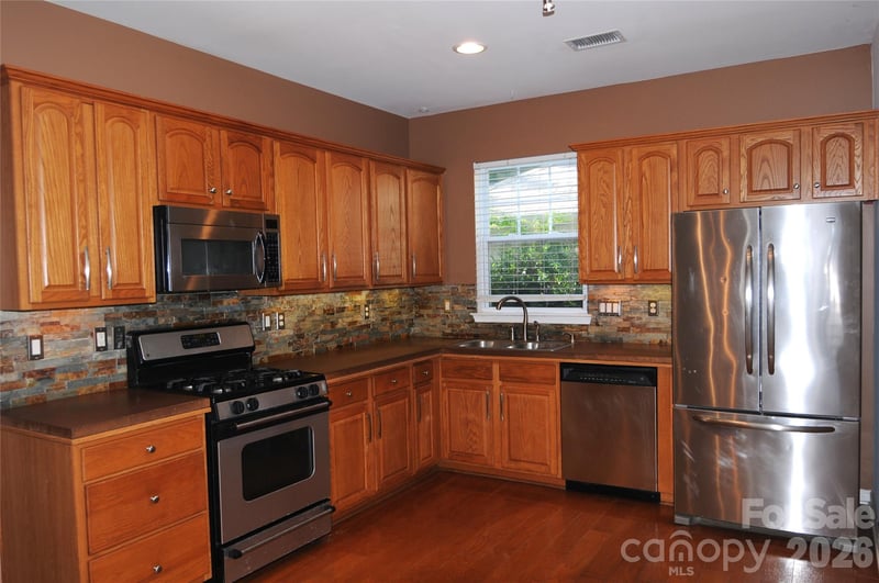 12735 Cross Dale Dr, Huntersville, NC 28078