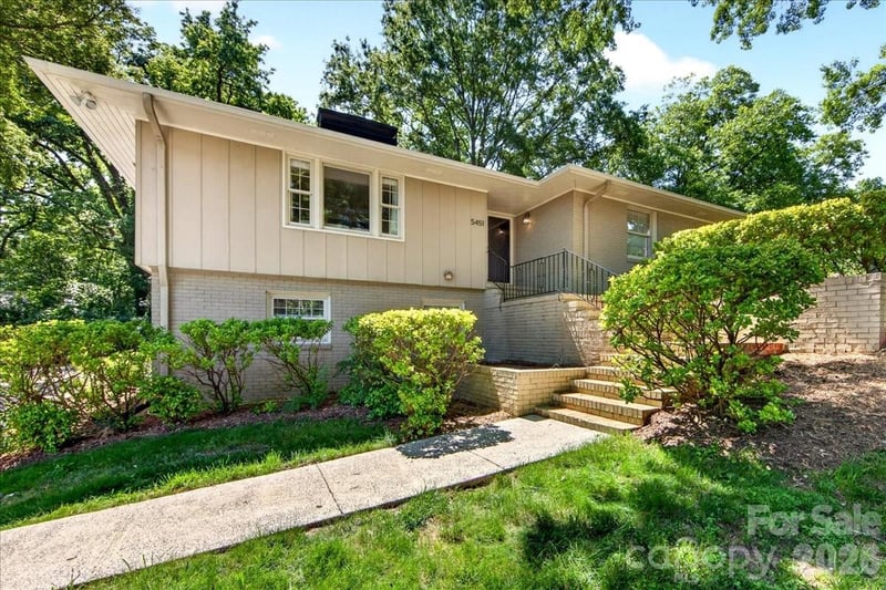 5451 Addison Dr, Charlotte, NC 28211