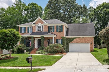 4134 Oakton Ridge Ct, Matthews, NC 28105