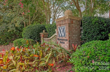 4134 Oakton Ridge Ct, Matthews, NC 28105