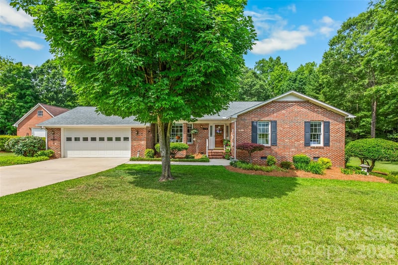 115 Woodland Dr, Salisbury, NC 28146