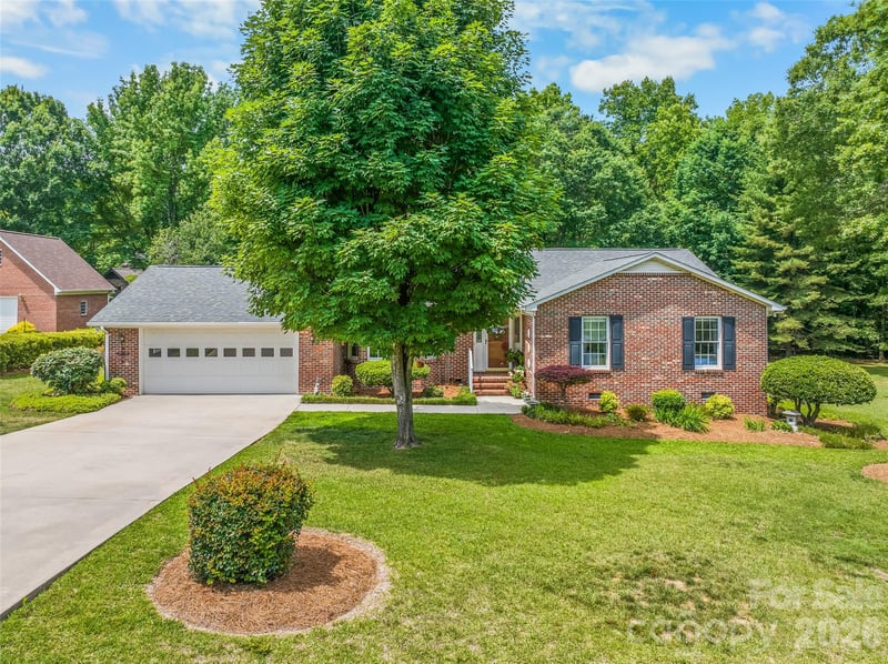 115 Woodland Dr, Salisbury, NC 28146