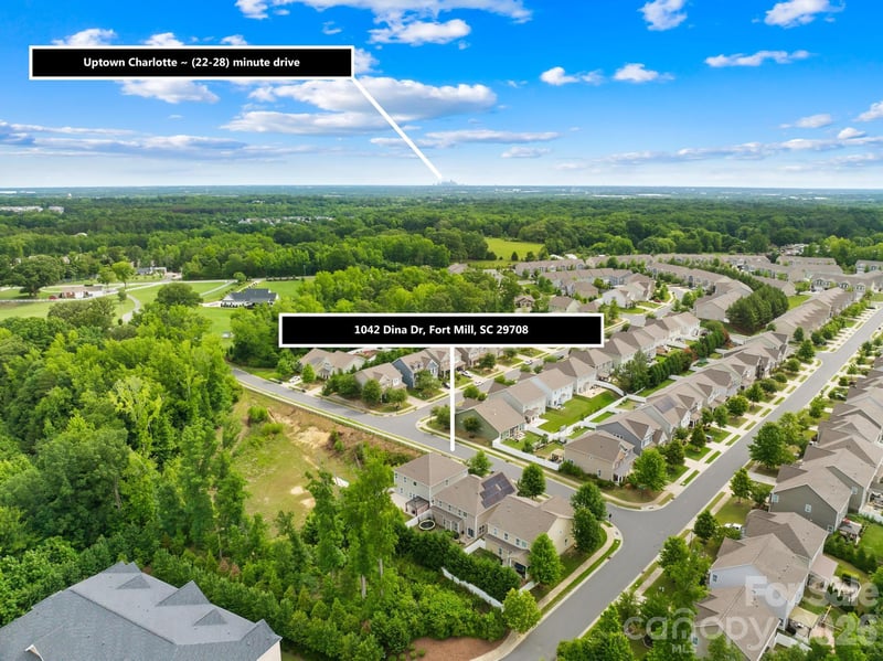 1042 Dina Dr, Fort Mill, SC 29708